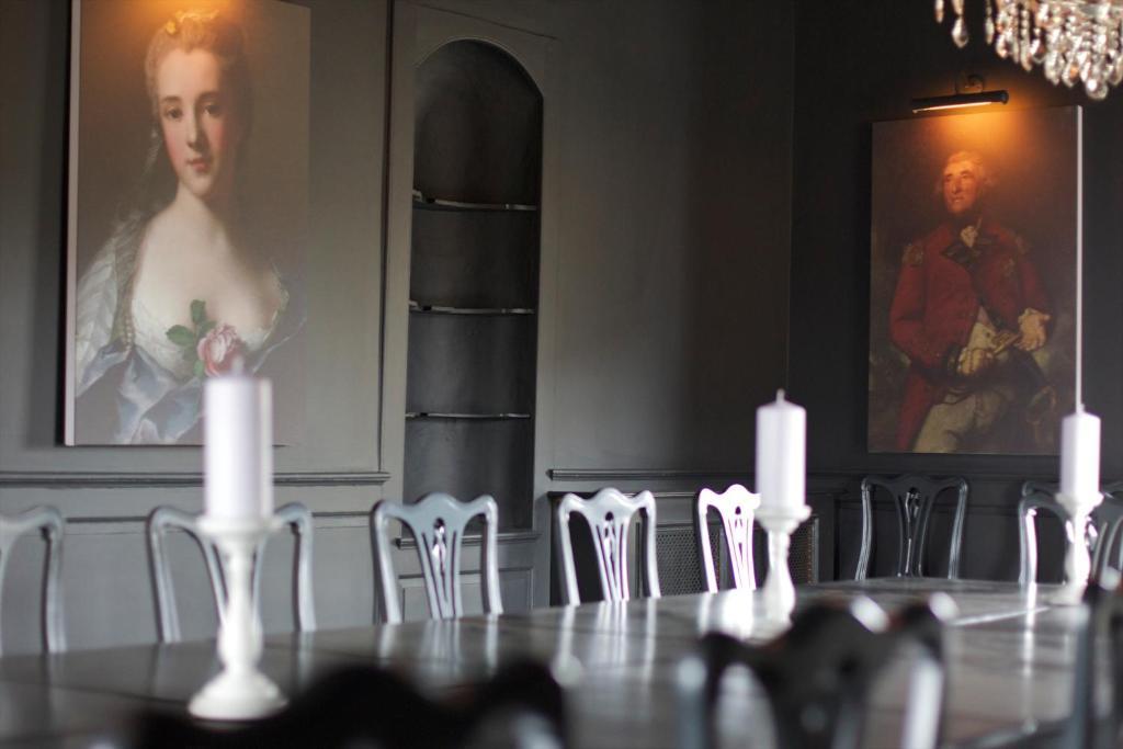 Hotel The Kings Arms Didmarton Zewnętrze zdjęcie